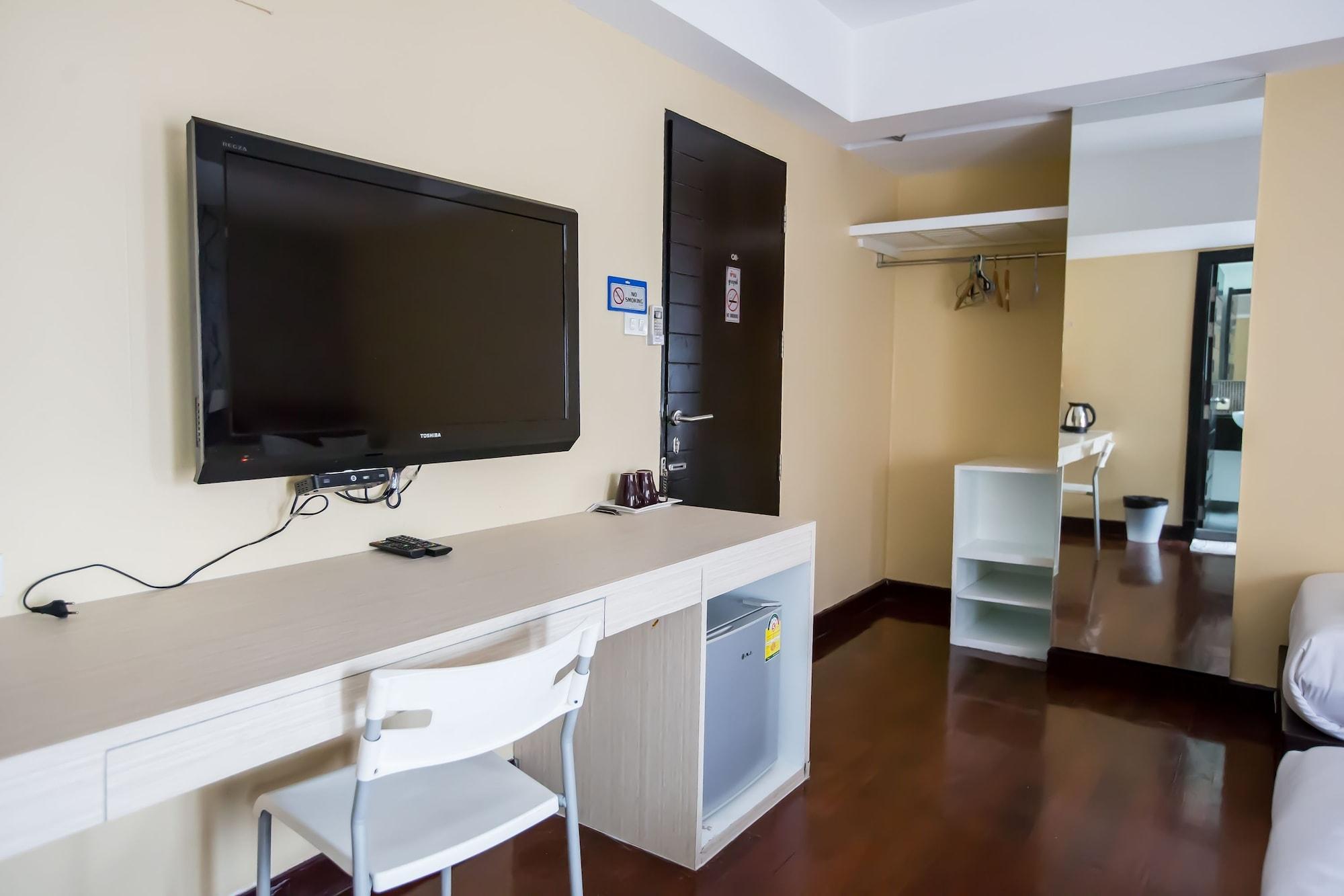 Snooze Hotel Thonglor Бангкок Экстерьер фото