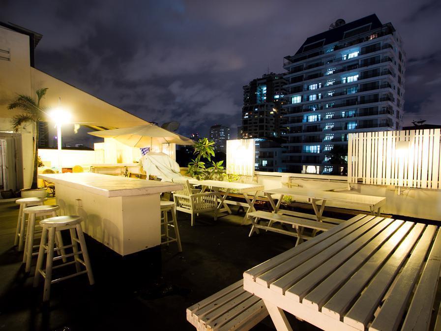 Snooze Hotel Thonglor Бангкок Экстерьер фото