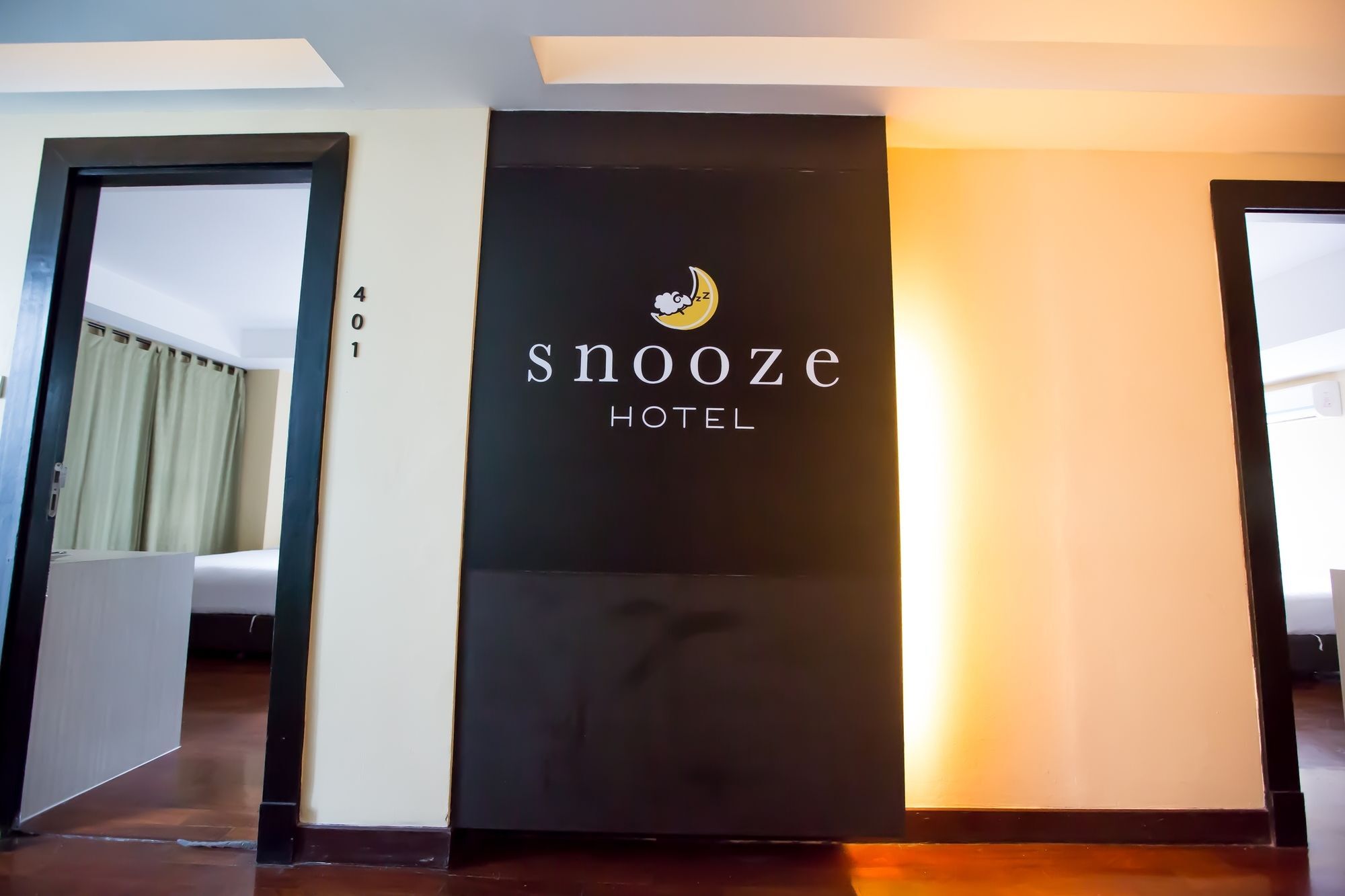 Snooze Hotel Thonglor Бангкок Экстерьер фото