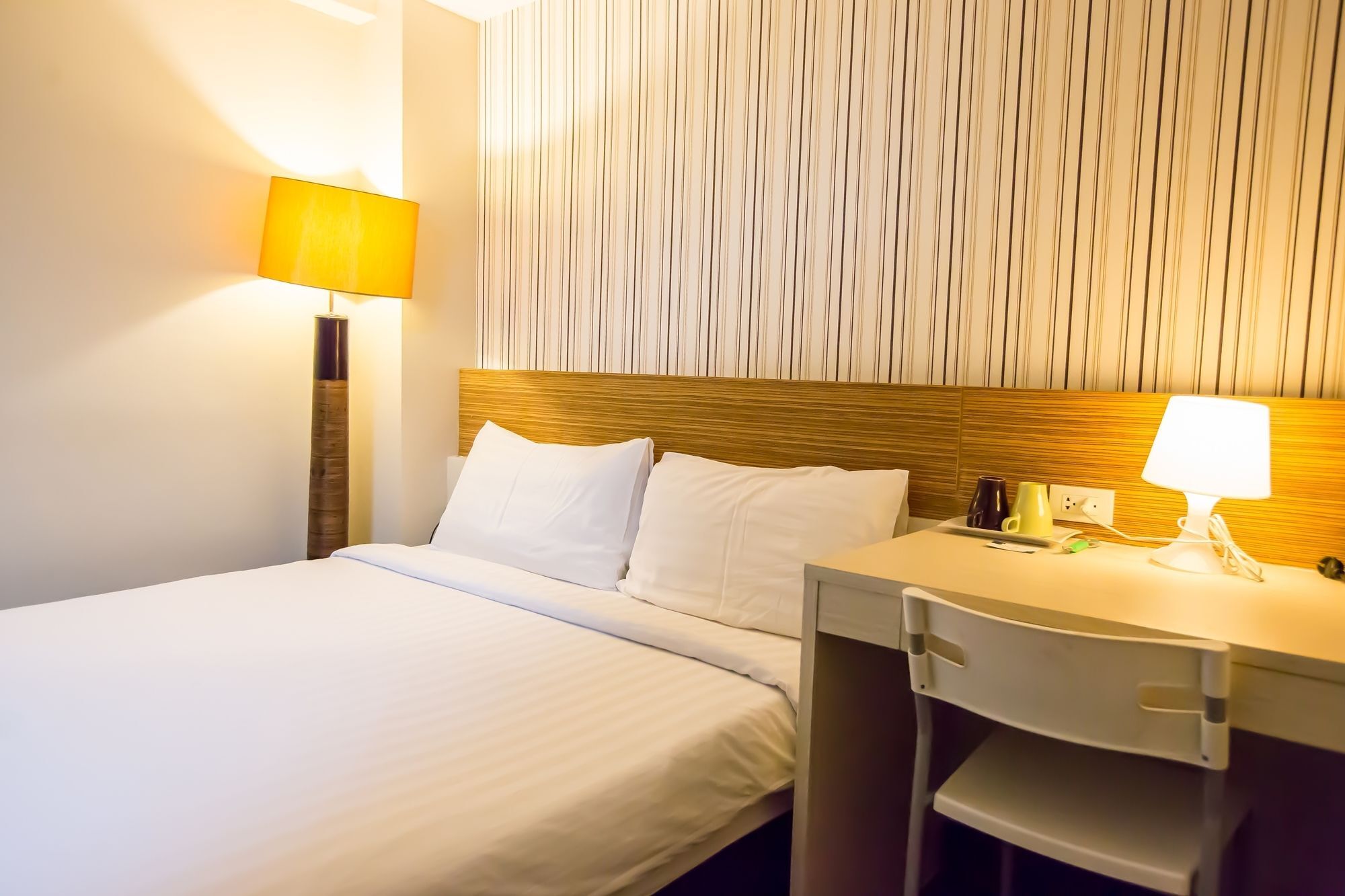 Snooze Hotel Thonglor Бангкок Экстерьер фото